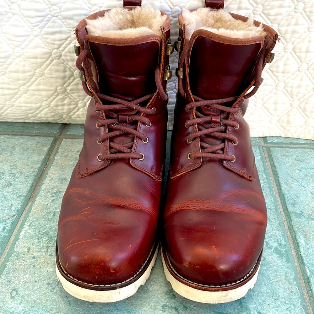 Men’s UGG Cordovan Boots size 13